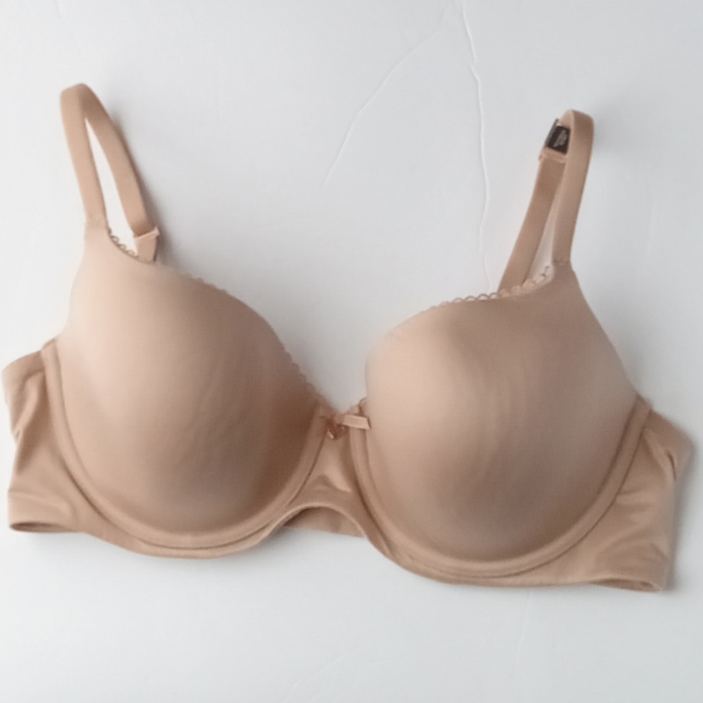 🩷💚🆕️⚜️Victorias Secret⚜️🩷💚Womens Bra Body by Victoria Seamless Tan Size 38C